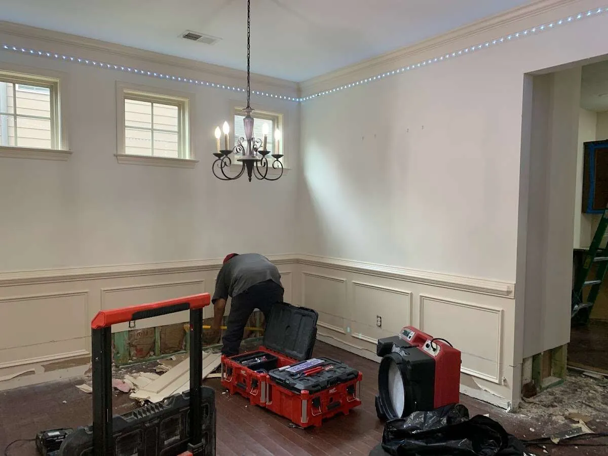 Restoration technician with professional equipment in Atascadero